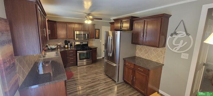 Property Photo:  2117 N Nebraska Avenue  NE 68467 