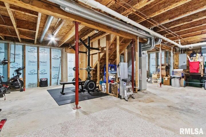 Property Photo:  316 Danbury Lane  IL 61548 