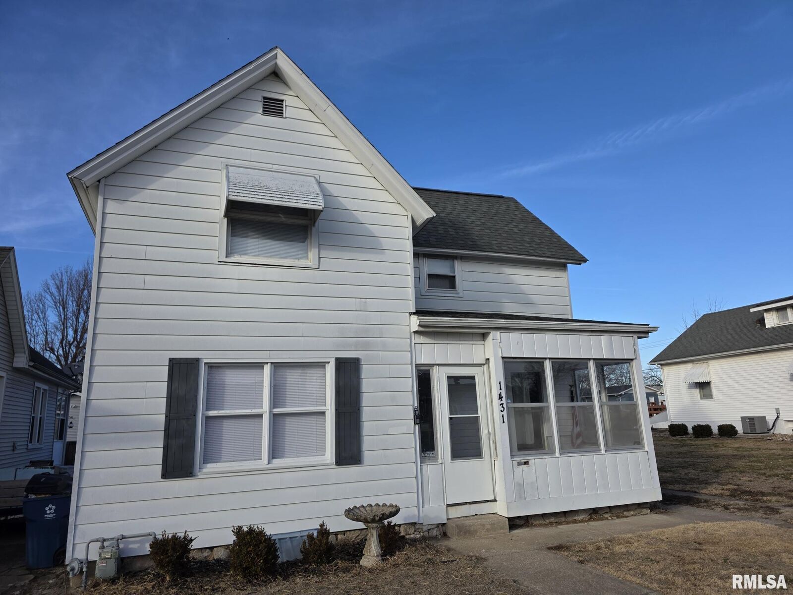 Property Photo:  1431 Spruce Street  IL 62301 