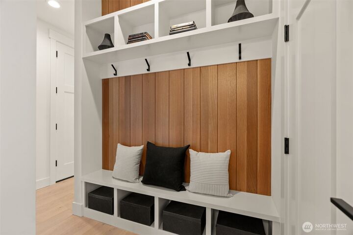 Property Photo: 8013 131st Place NE WA 98033