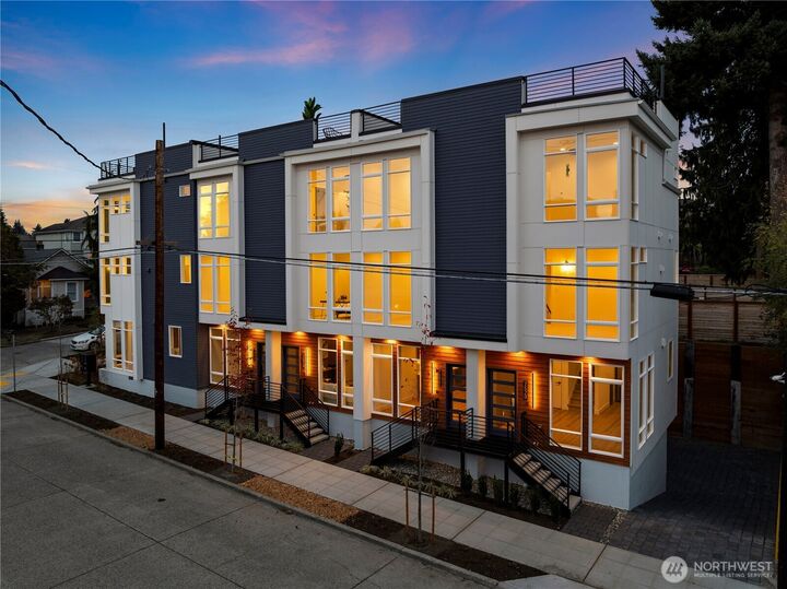 7522  6th Avenue NW  Seattle WA 98117 photo