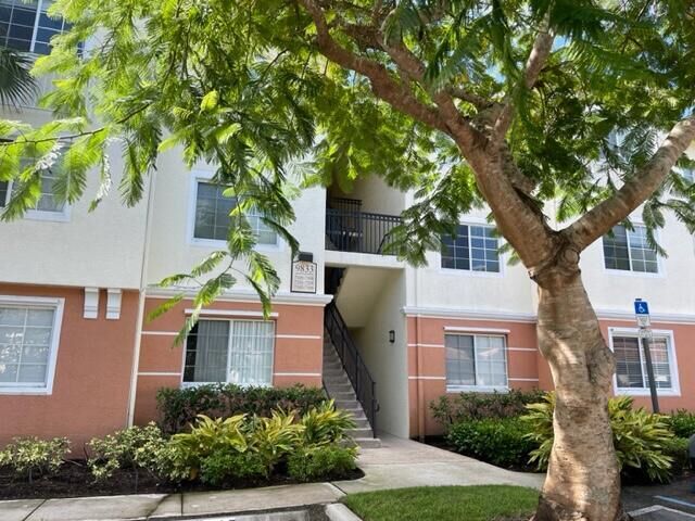 9833 Baywinds Drive 7108  West Palm Beach FL 33411 photo