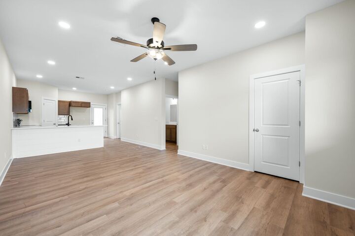 Property Photo:  850 S Jay St  KS 67147-8977 