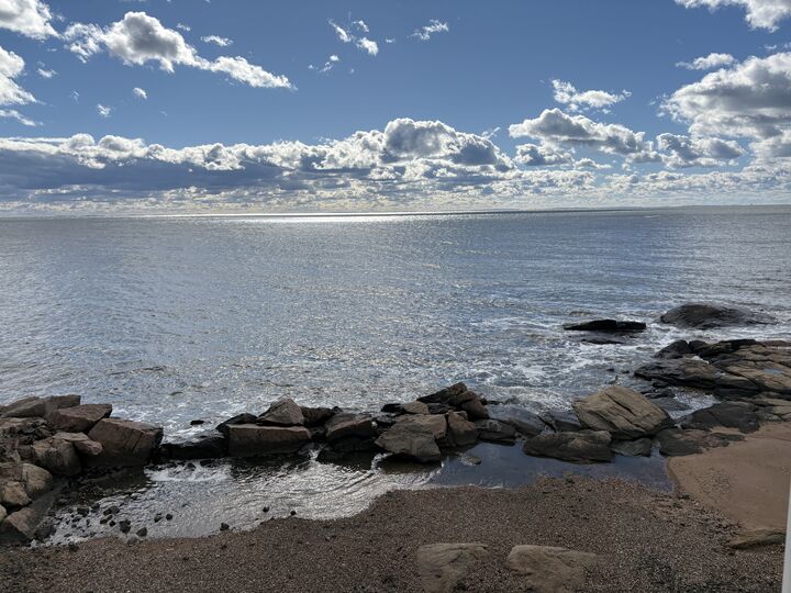 Property Photo: 2 Cambridge Court CT 06512