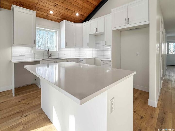 Property Photo:  20 Valley Ridge Road  SK S0J 3E0 