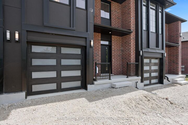 Photo de la propriété:  6989 Heathwoods Avenue  ON N6P 1H3 