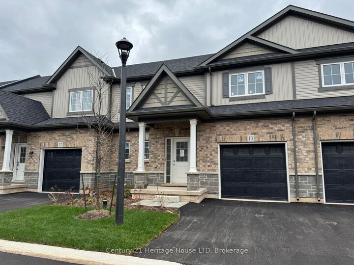 Property Photo: 397 Garrison Road 18 ON L2A 1N1