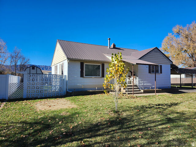 Property Photo: 70 S 100 E UT 84050