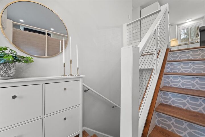 Property Photo:  2989 Eastview Rd  PA 15102 