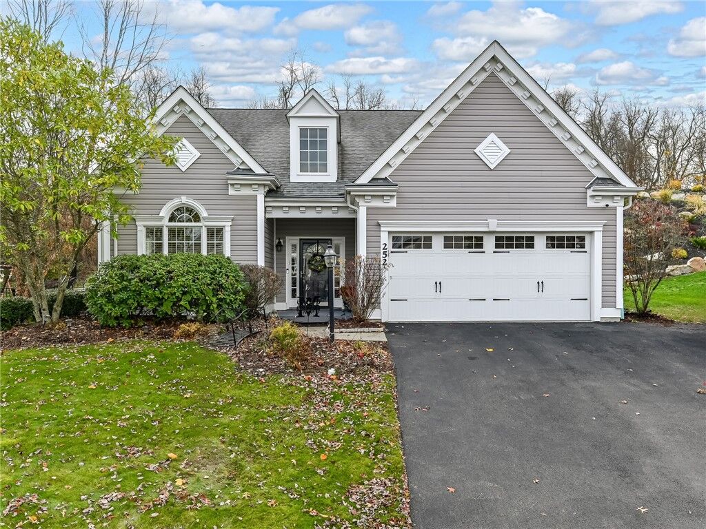 Property Photo: 252 Estates Dr PA 15044