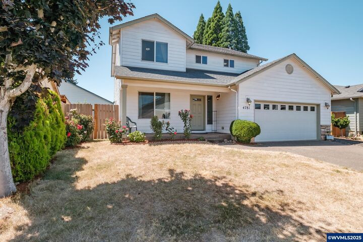 Property Photo: 4781 Currant Ln NE OR 97305