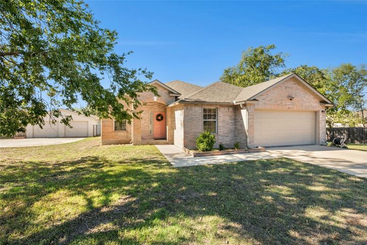 Property Photo:  207 Calle Largo  TX 78640 