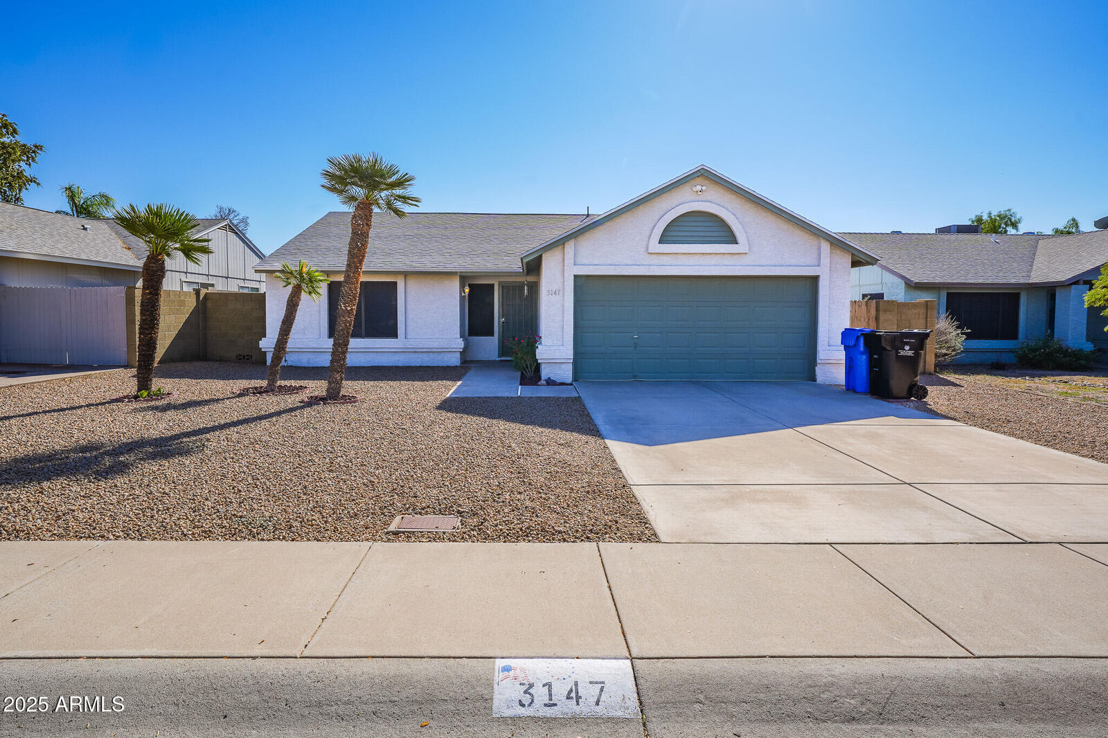 Property Photo: 3147 W Potter Drive AZ 85027