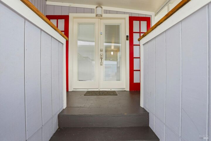 Property Photo: 805 Las Palmas CA 94949