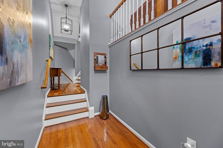 Property Photo: 9842 Pickens Place VA 20111