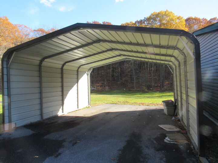 Property Photo:  482 Thunderbird Rd  PA 15801 