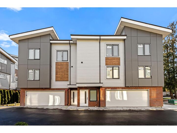 22348 48 Avenue 6 — photo 1