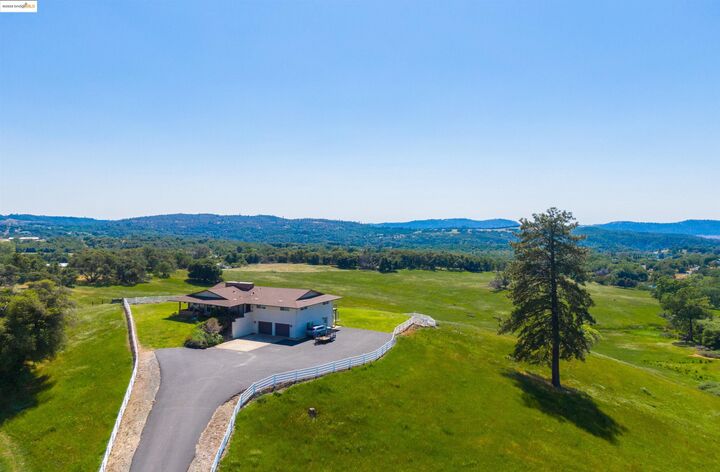 Property Photo: 9325 Fraguero CA 95370