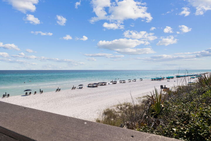 Property Photo:  198 Somerset Bridge Road Unit 137  FL 32459 