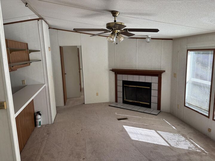 Property Photo: 247 Long Creek Lane FL 32433