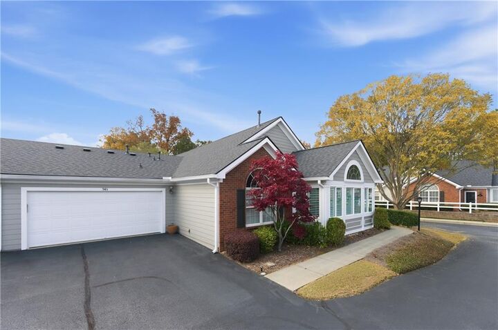 Property Photo:  945 Burnt Hickory Circle NW 8  GA 30064 
