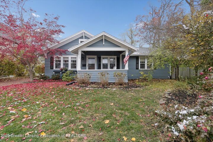 815 Westlawn Avenue  East Lansing MI 48823 photo