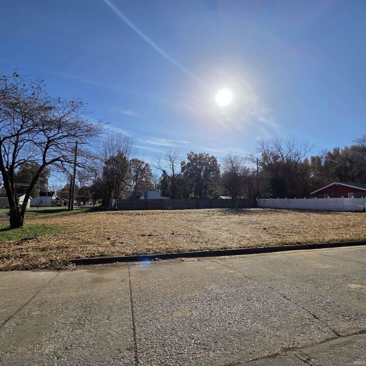 1925 Coker Avenue  Evansville IN 47714 photo