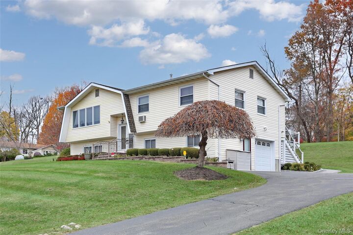 Property Photo:  32 Headden Drive  NY 10977 