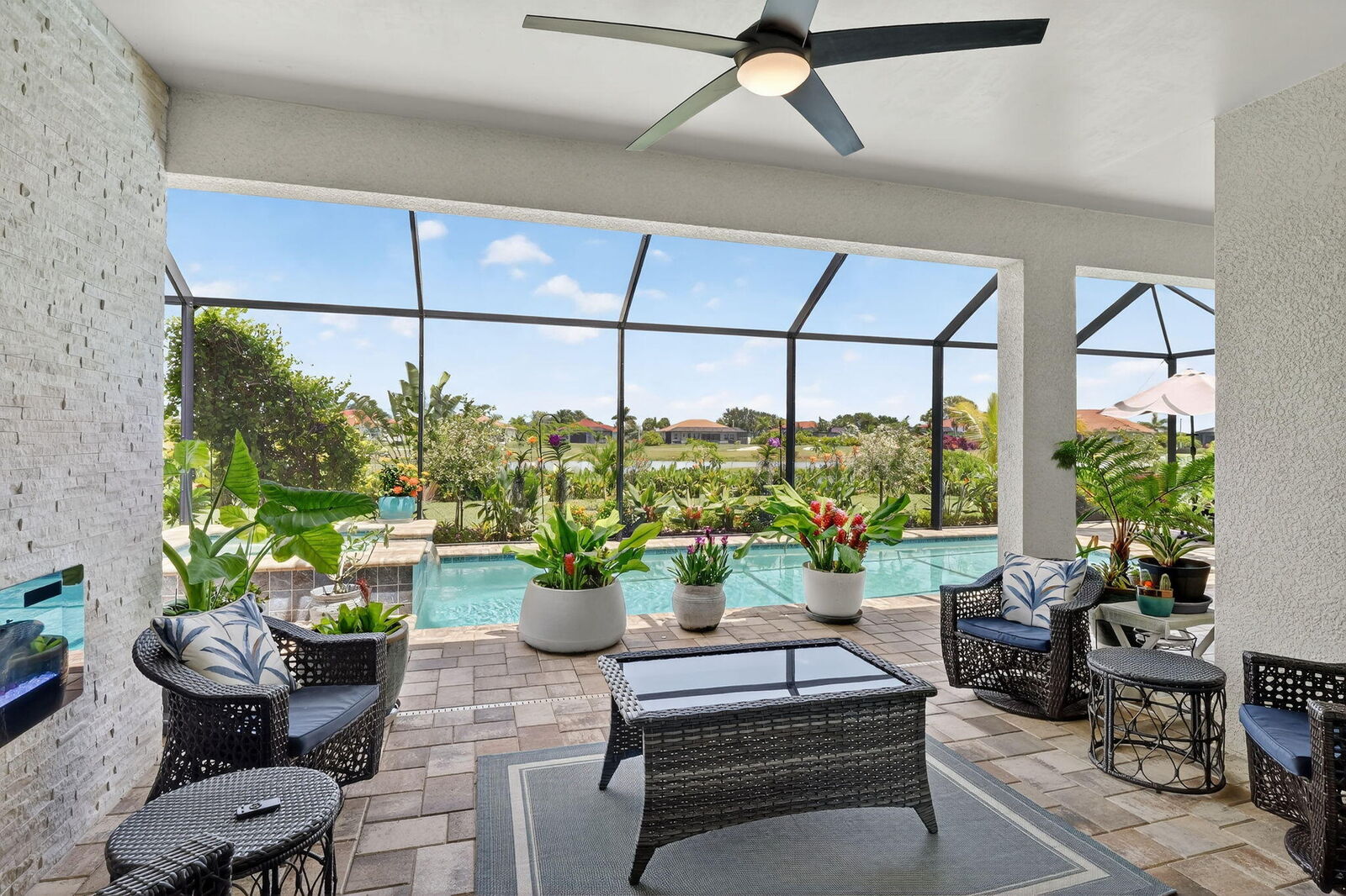 Property Photo: 18725 Lake Hammock Drive FL 34114