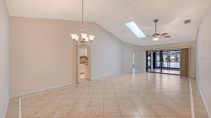 Property Photo:  4799 Oak Forest Drive W 43  FL 34231 