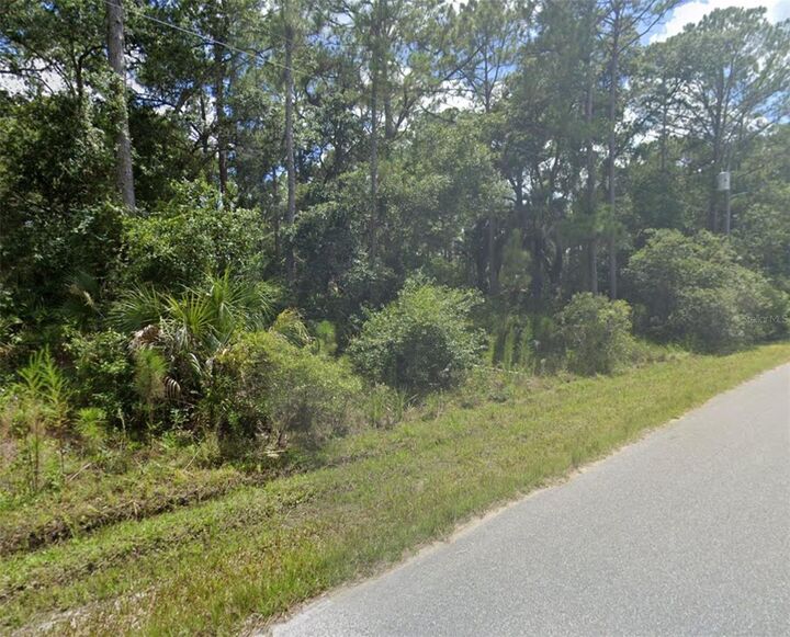 Property Photo:  Lot 15 Lovering Avenue  FL 34286 