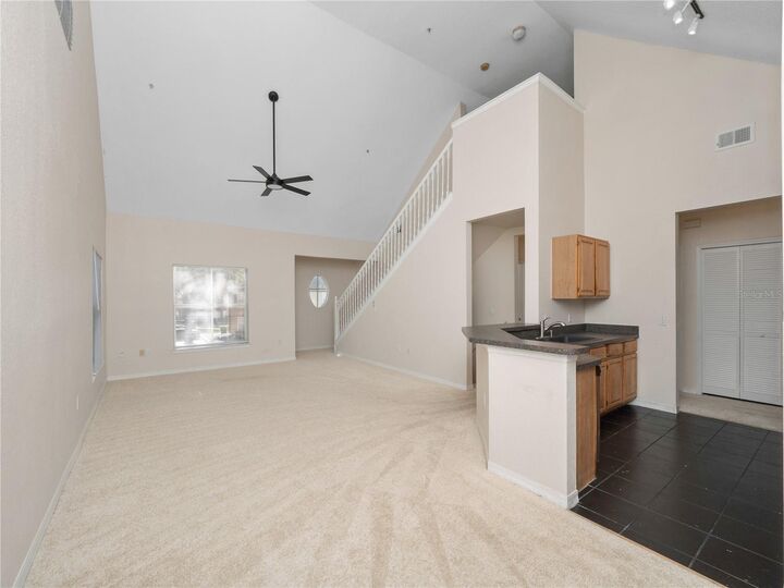 Property Photo:  5963 Westgate Drive 1423  FL 32835 