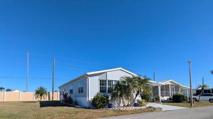Property Photo:  2100 Kings Highway 261  FL 33980 