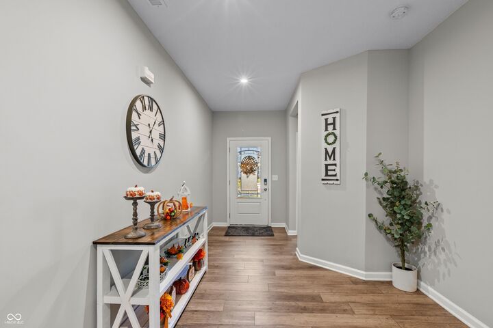 Property Photo:  5807 Walkabout Way  IN 46112 