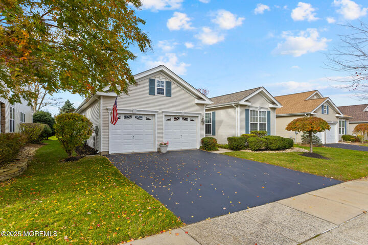 Property Photo: 10 Powderhorn Way NJ 08501