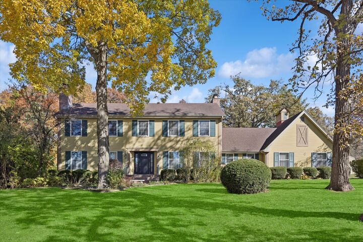 1150 Nottingham Lane  Elgin IL 60120 photo