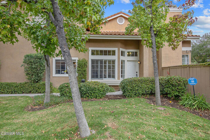 Property Photo:  4928 Lazio Way  CA 91377 