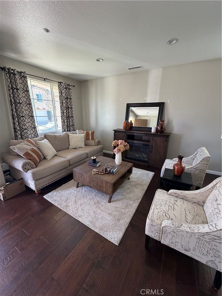 Property Photo:  11141 Gardenhurst Court  CA 92505 