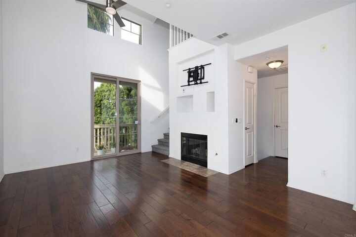 Property Photo:  1811 Lime Ct 9  CA 91913 