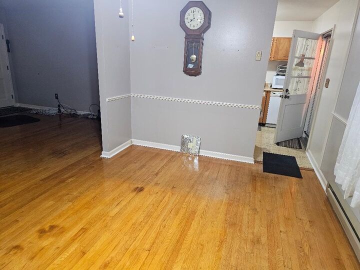 Property Photo:  215 Mountain View W  VA 24605 