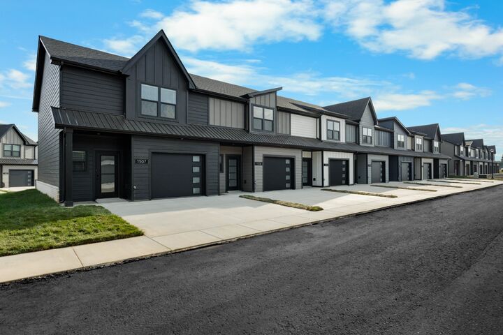 Property Photo: 1507 Jonathan Wade Circle TN 37043