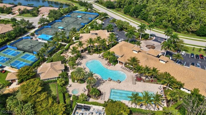 Property Photo:  11812 Clifton Terrace  FL 33913 