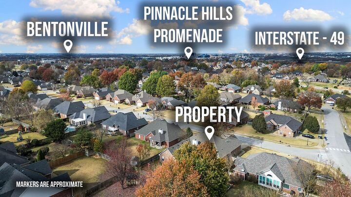 Property Photo: 4206 Braymore Drive AR 72758