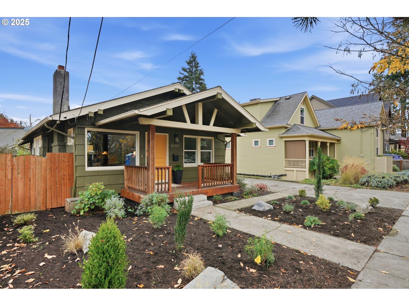 Property Photo: 6150 NE Vera St OR 97213