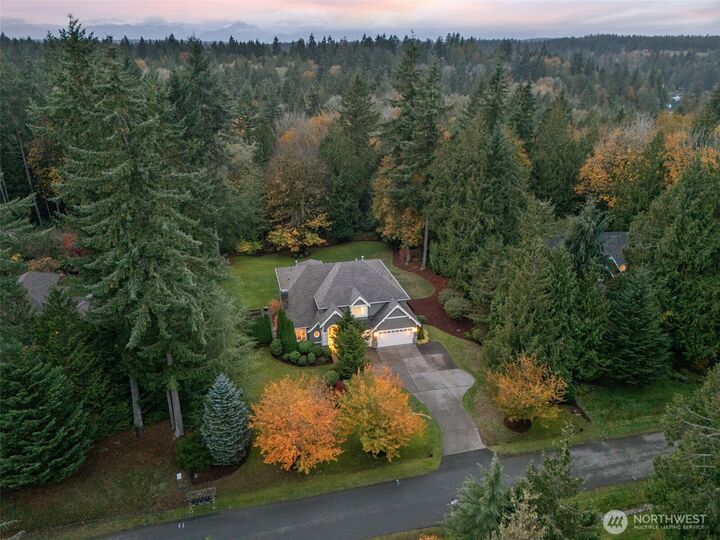 Property Photo:  13315 NE Cambridge Crest Way  WA 98110 