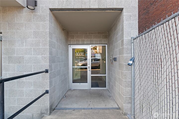 Property Photo: 1031 N State Street 209 WA 98225