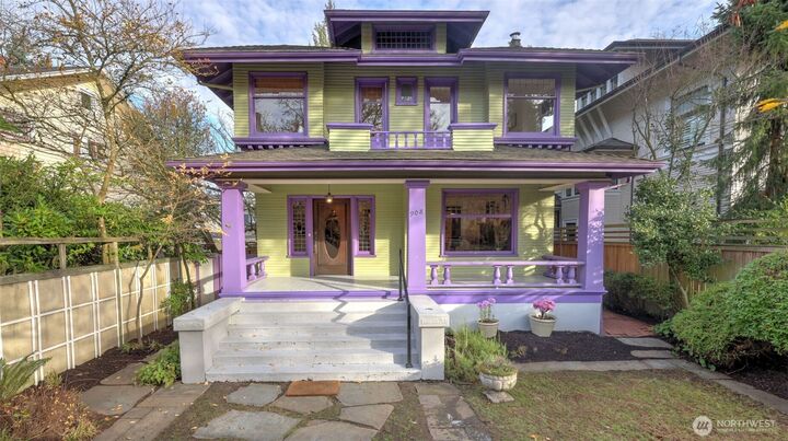 908  15th Avenue E  Seattle WA 98112 photo