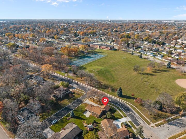 Property Photo: 1000 Greendale Street WI 54952