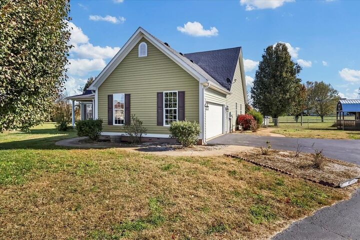 Property Photo:  390 Sunday Silence Court  KY 42101 