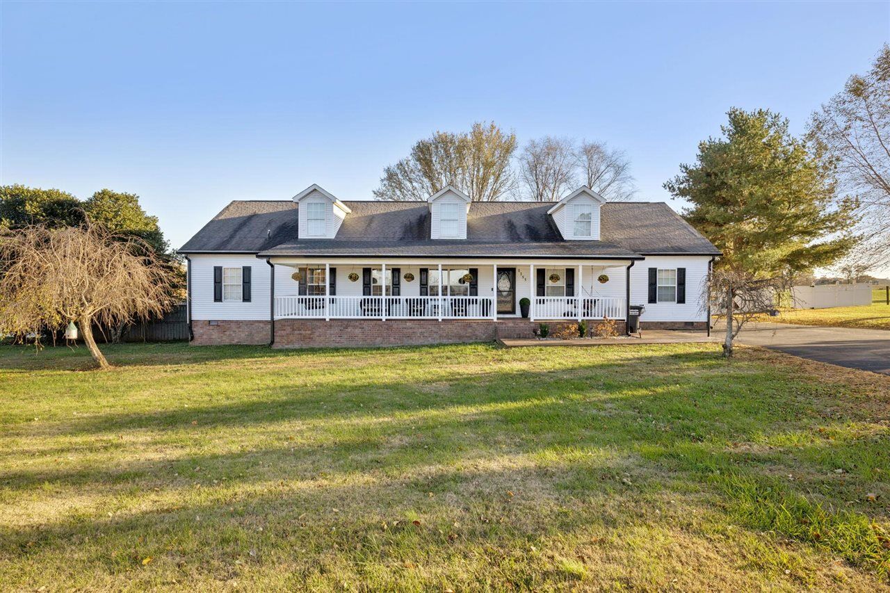 Property Photo: 1155 Washington School Road KY 42164